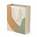Geschenktüte 26 x 12 x 32 cm Papier Cremebraun Salbeigrün mit Kordelgriffen grafisch